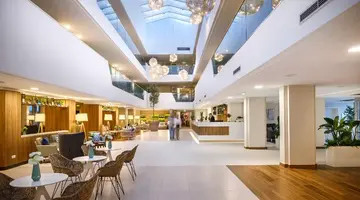 Valamar Argosy Hotel