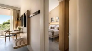 Valamar Tirena Hotel