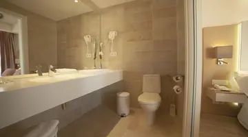 Valentin Grand Park Suite Hotel