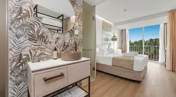 Valentin Grand Park Suite Hotel