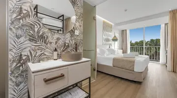 Valentin Grand Park Suite Hotel