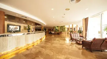 Valentin Grand Park Suite Hotel