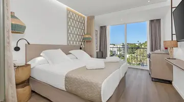 Valentin Grand Park Suite Hotel