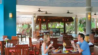 Valentin Imperial Riviera Maya