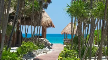 Valentin Imperial Riviera Maya