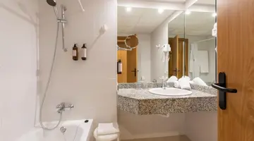 Valentin Reina Paguera Hotel (Adults Only)