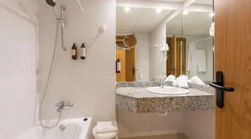 Valentin Reina Paguera Hotel