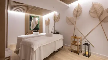 Valentin Somni Hotel & Suites