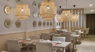 Valentin Somni Hotel & Suites