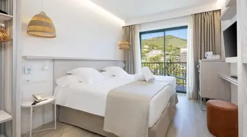 Valentin Somni Hotel & Suites