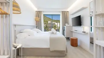 Valentin Somni Hotel & Suites