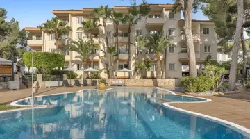 Valentin Somni Hotel & Suites