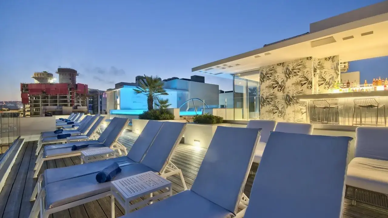 Valentina Hotel