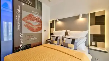 Valentina Hotel