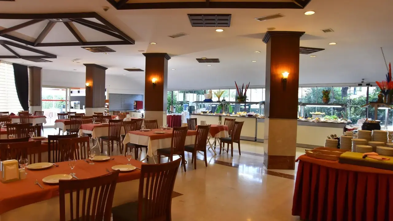 Valeri Beach Hotel (+12 Adult)