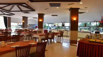 Valeri Beach Hotel (+12 Adult)