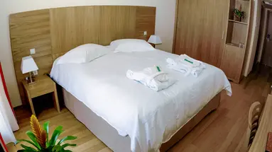 Valis Resort