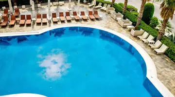Valis Resort