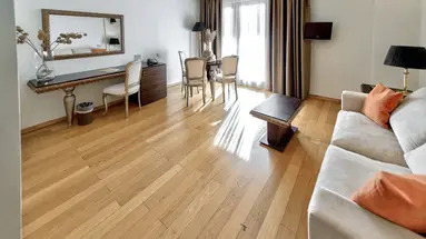 Valis Resort