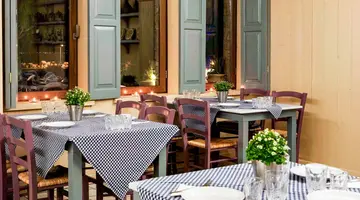 Valis Resort