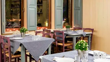 Valis Resort