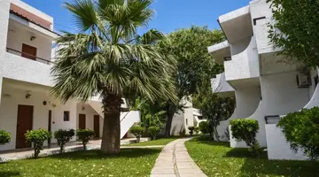 Vallian Village Hotel