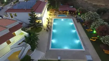 Vallian Village Hotel