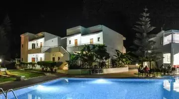 Vallian Village Hotel