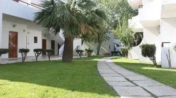 Vallian Village Hotel