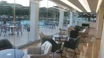 Vallian Village Hotel