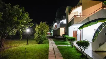 Vallian Village Hotel