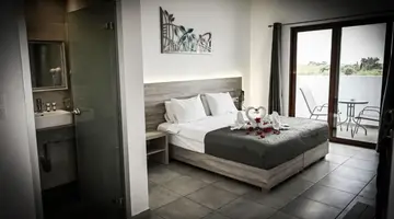 Vallian Village Hotel