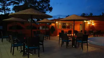 Vallian Village Hotel