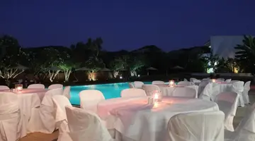 Vallian Village Hotel