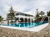 Vallian Village Hotel