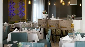 Vangelis Hotel & Suites