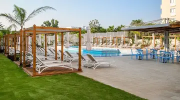 Vangelis Hotel & Suites