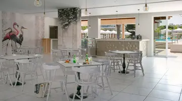 Vangelis Hotel & Suites