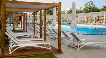 Vangelis Hotel & Suites