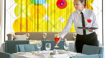 Vangelis Hotel & Suites