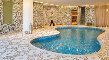Vangelis Hotel & Suites