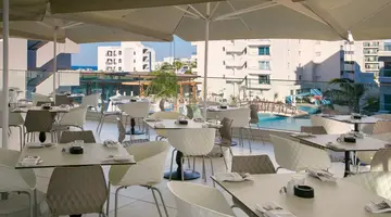 Vangelis Hotel & Suites