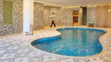 Vangelis Hotel & Suites