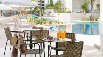 Vangelis Hotel & Suites