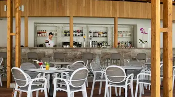 Vangelis Hotel & Suites