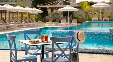 Vangelis Hotel & Suites