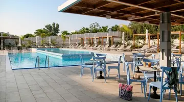 Vangelis Hotel & Suites