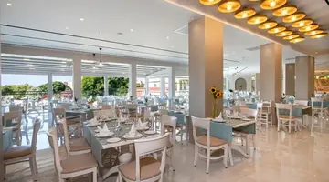 Vantaris Beach Luxury Resort