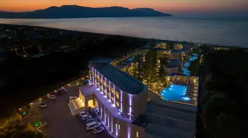 Vantaris Beach Luxury Resort