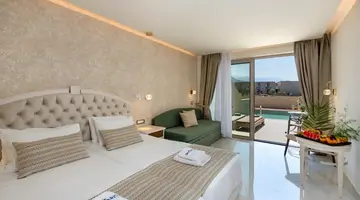 Vantaris Beach Luxury Resort